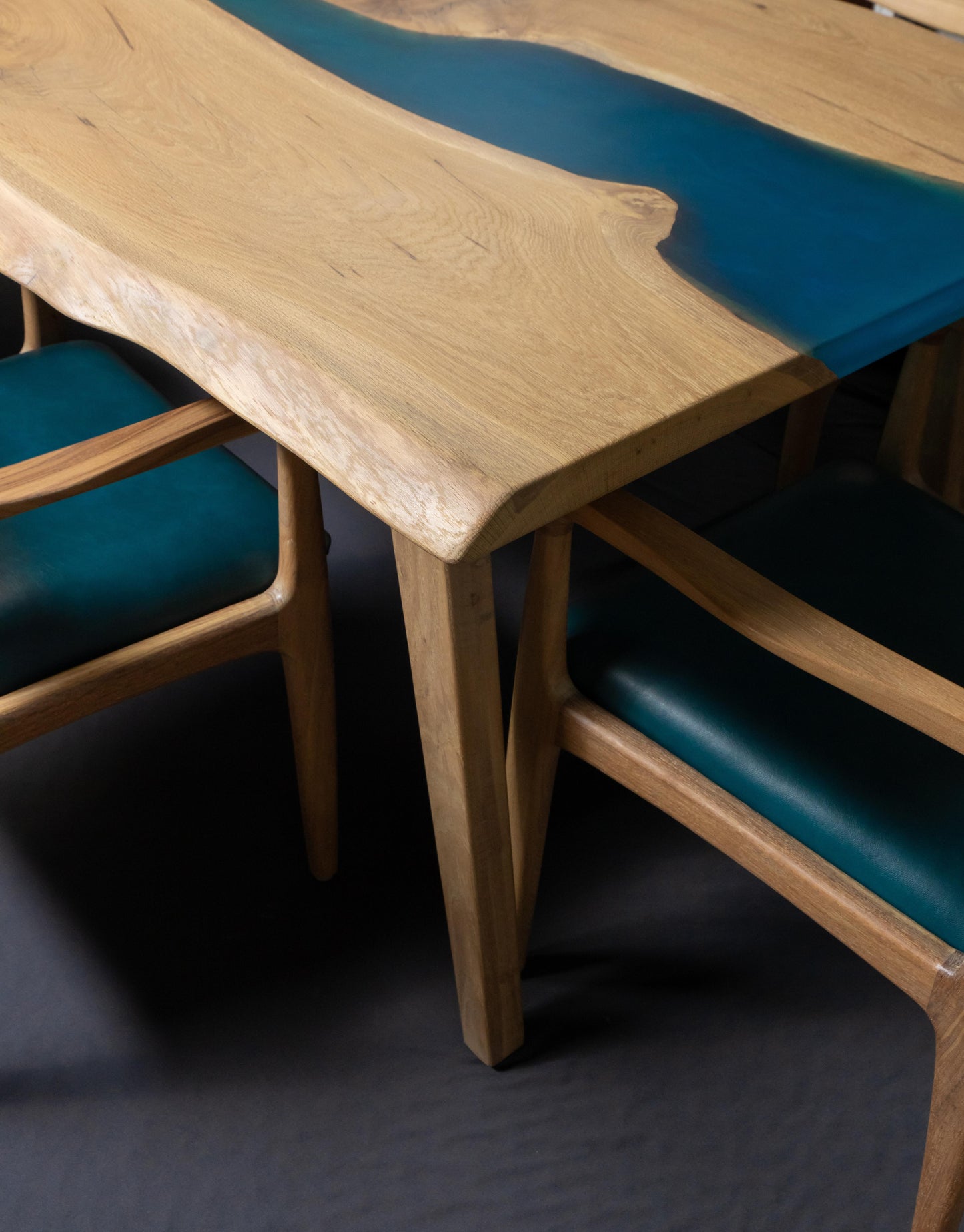 The Sahaj White Oak Dining Table with Chairs II