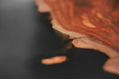 The Qanaat Dining Table