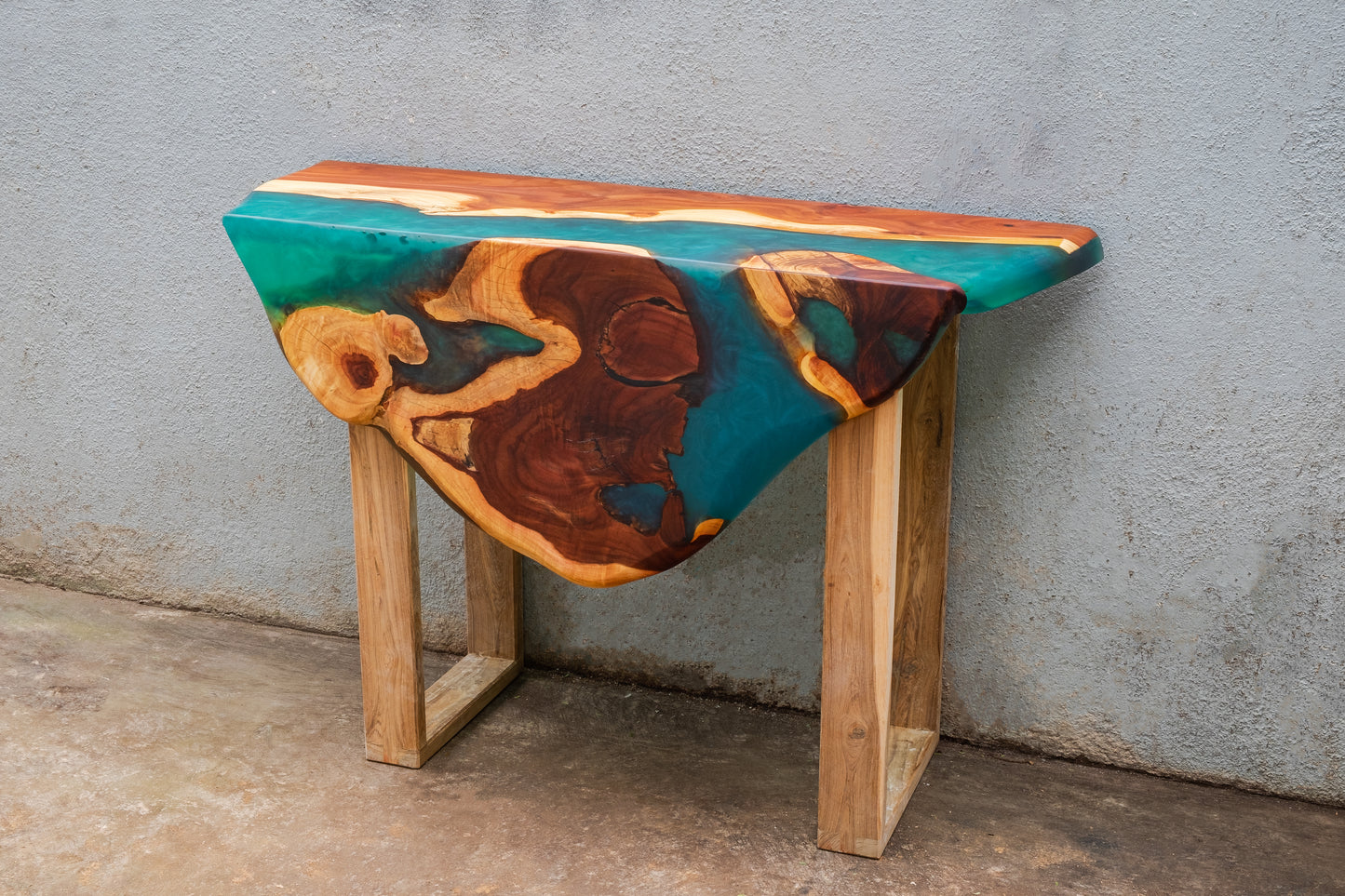 Indus Games Live Edge Console